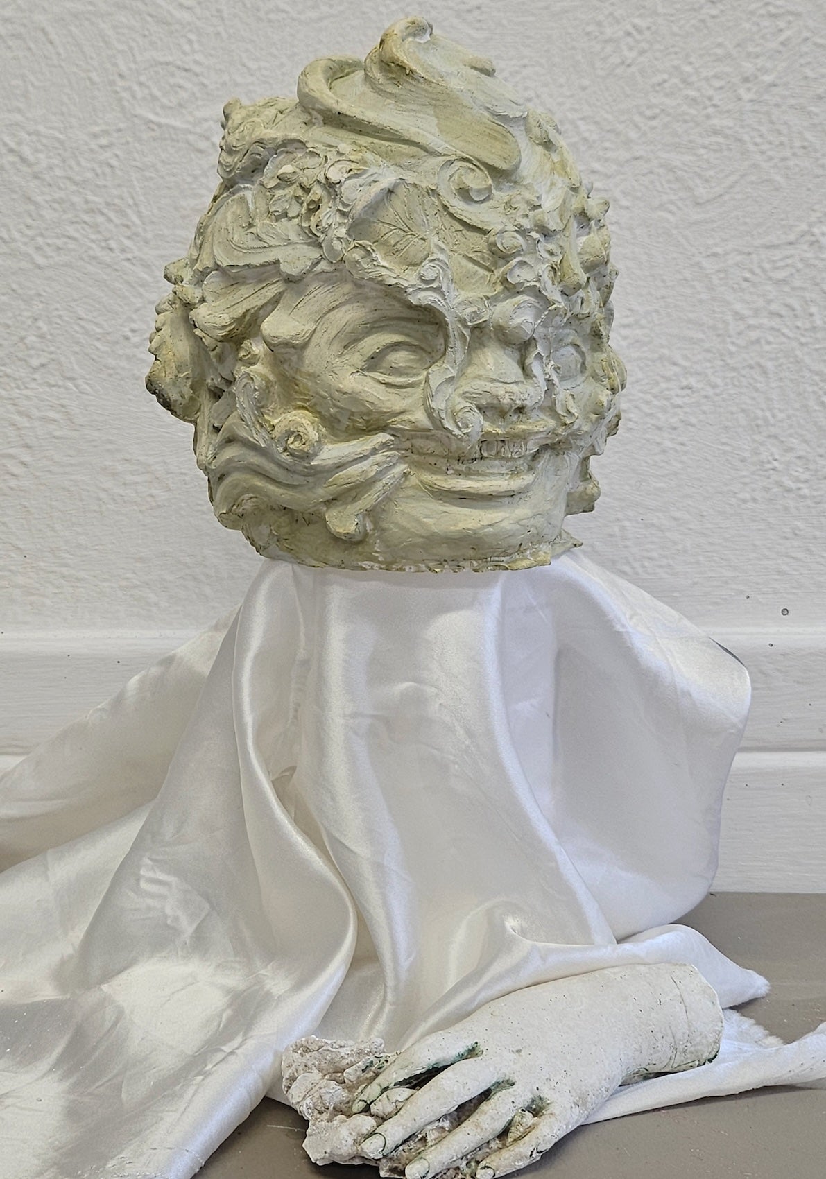 Collection of Natalka Liber - Fragma, Taly. in a gallery layout