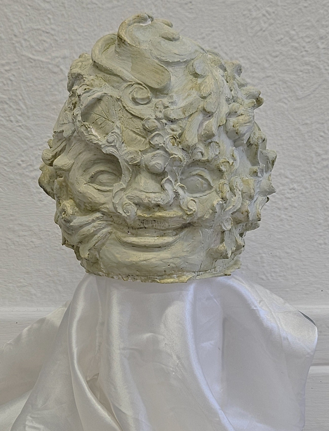 Collection of Natalka Liber - Fragma, Taly. in a gallery layout